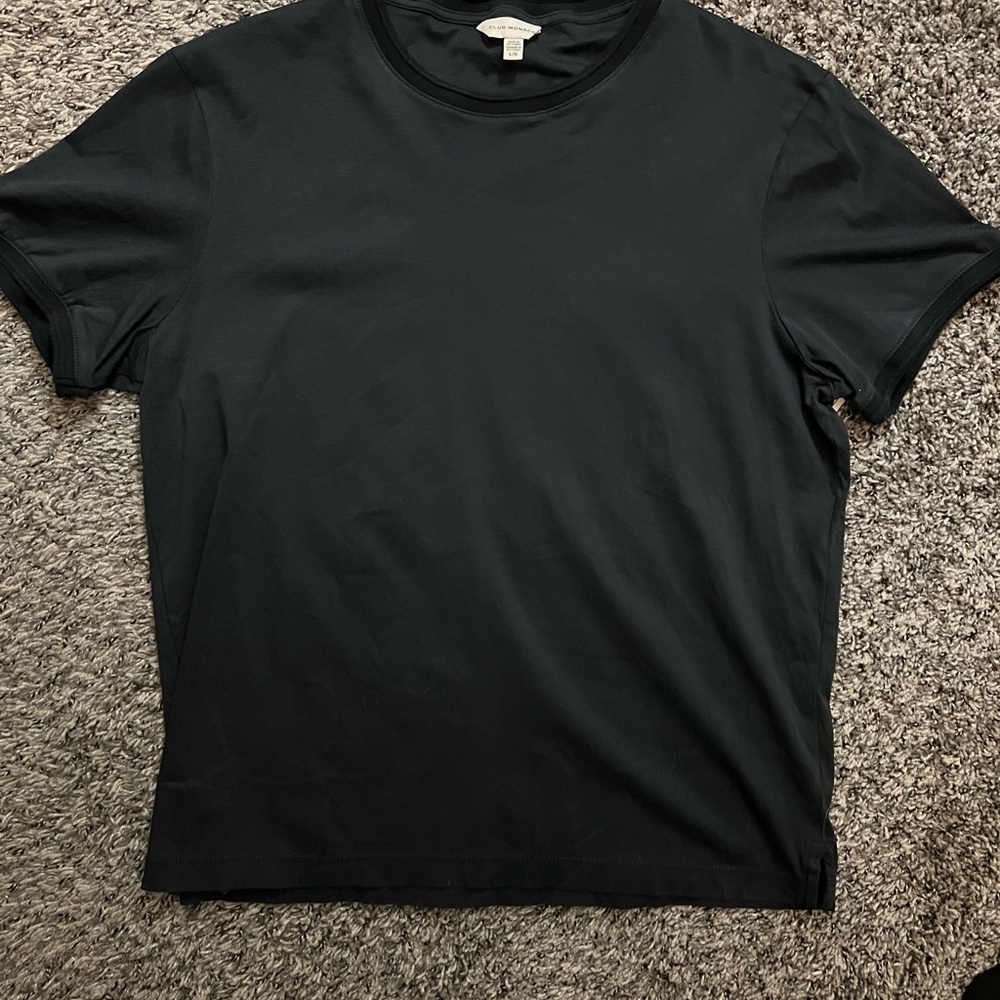 Club Monaco Dark Tee - Short Sleeve